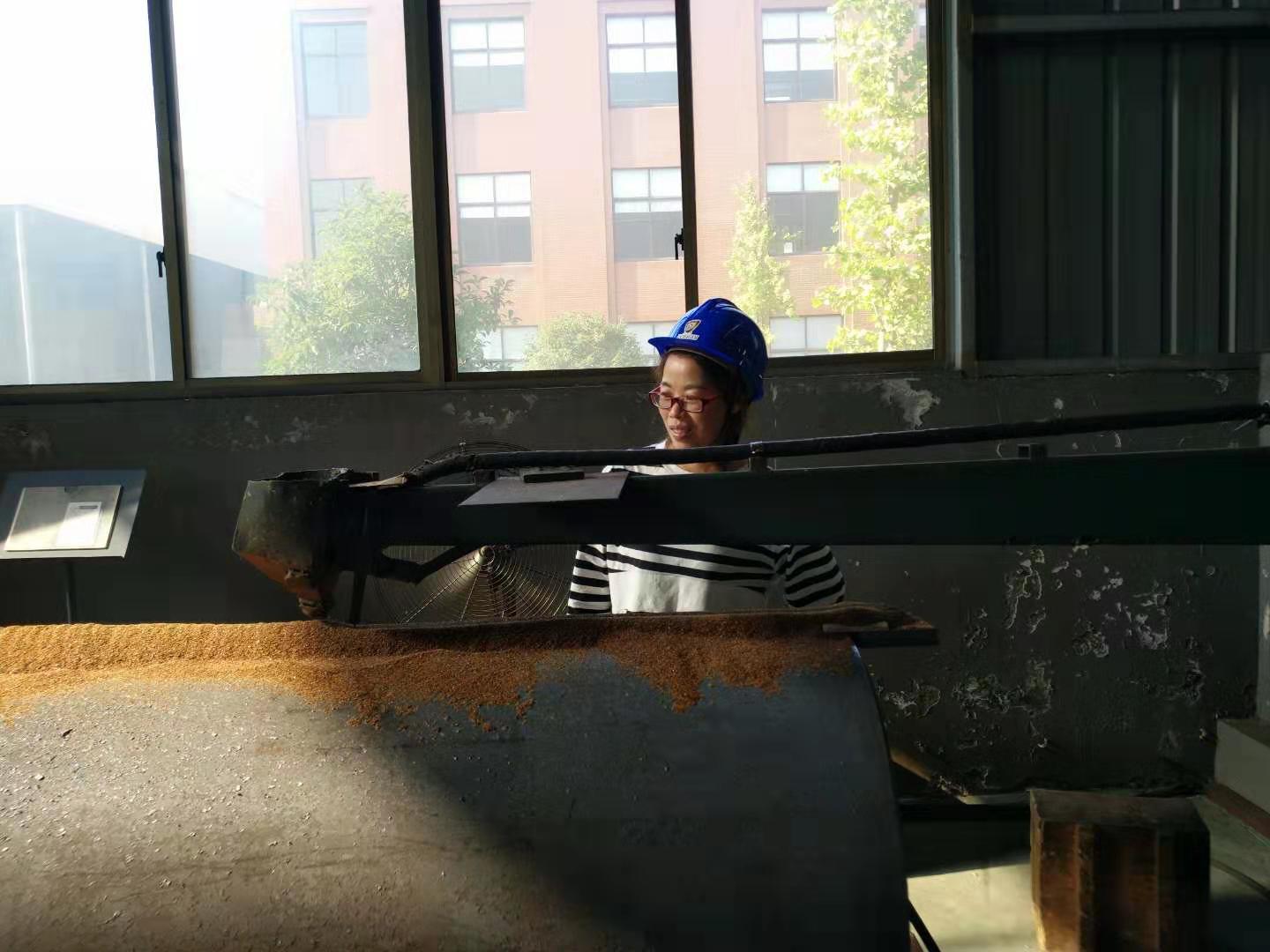 43eb52a1f8074683b452997e28c9570f.jpg