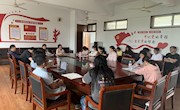 信息学院召开青年教师座谈会