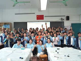 信创实践｜把“爱”种进童心，把“蓝”留在地球